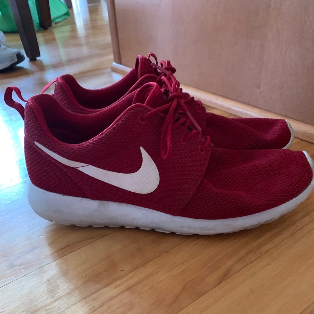Men’s Nike size 10.5 red shoes
